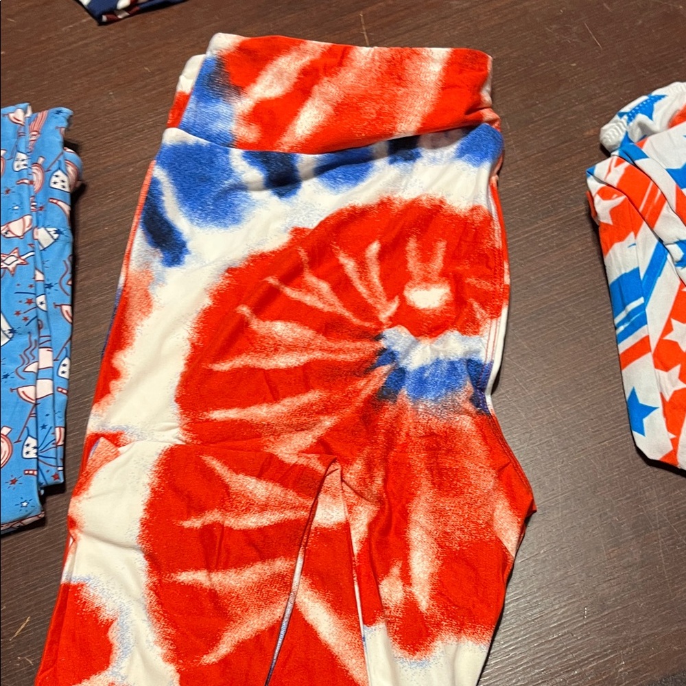 LuLaRoe Blue and White Starry Apparel set of 5 TC leggings - Picture 5 of 8